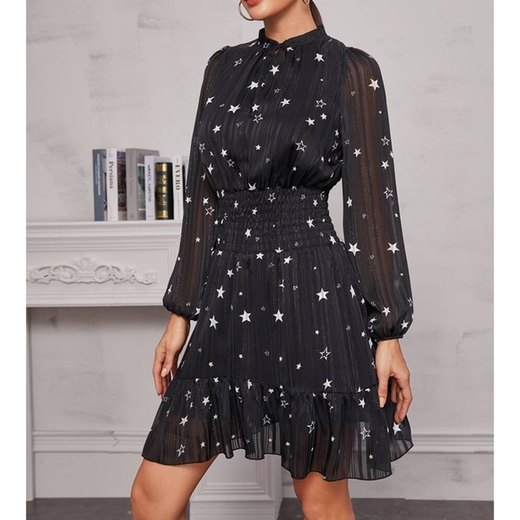 Black Stars Print Shirred Waist Flounce Dress - Picture 5 of 6